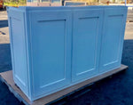 Traditional Reception Desk - In White