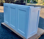 Traditional Reception Desk - In White